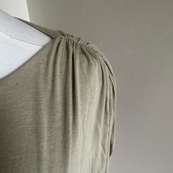 Express Green Ruched Bubble Tank- X-Large - Picture 4 of 10